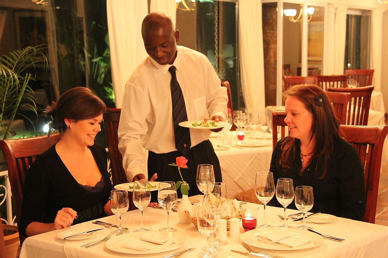 Bronte Hotel Harare Luaran gambar